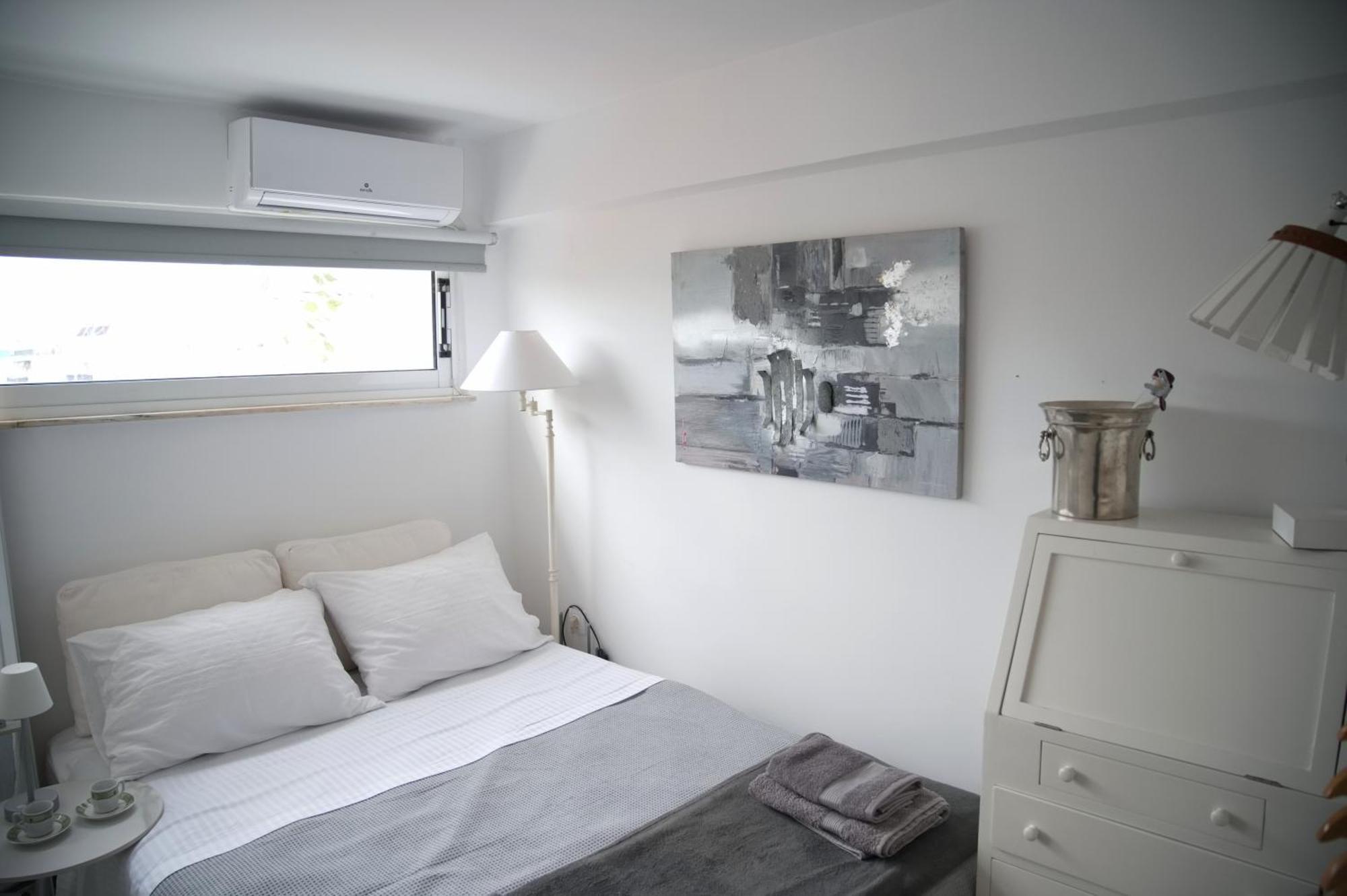 Central Aesthetic Studio With Panoramic Views Patras Exterior photo